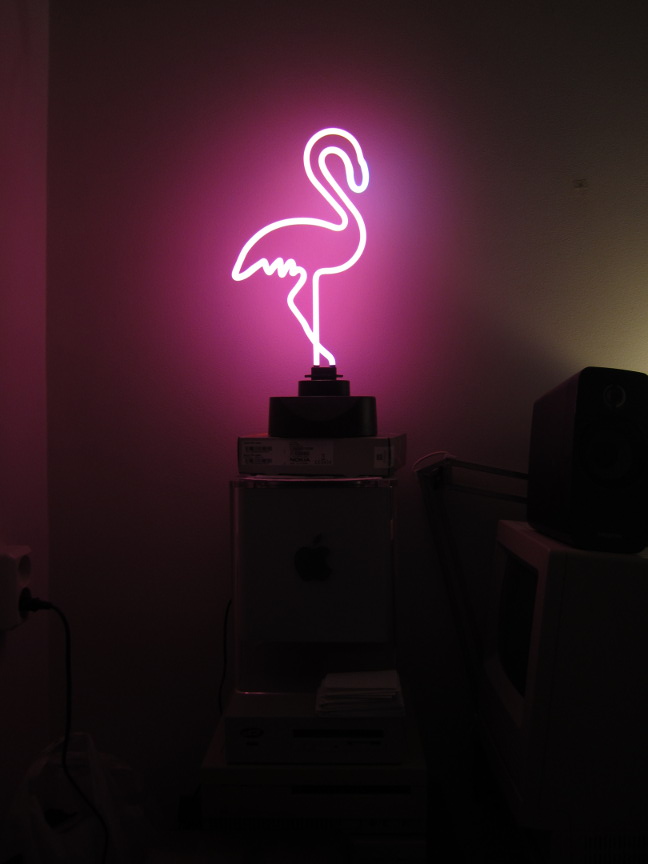 flamingo-lamp.JPG